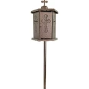 Felinar metalic pentru cimitir, GRS F8M, vopsit electrostatic maro, cu picior