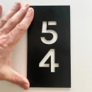 Plăcuță din aluminiu pentru numerotare apartamente, model N11