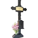 Cruce metalică cimitir cu felinar, GRS-CR4 – 182x75 cm, vopsită electrostatic