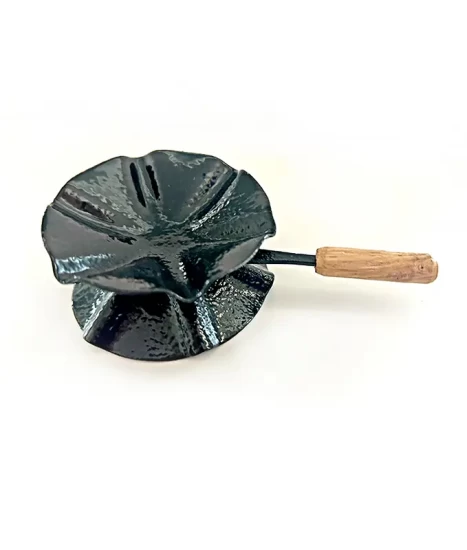 Cățuie din metal cu mâner din lemn pentru ars tămâie, GRS-K1N, negru, 56mm