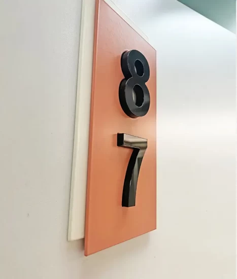 Plăcuță din aluminiu pentru numerotare apartamente, model N13