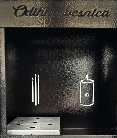 Felinar metalic pentru cimitir, GRS F5U1N cu usă, vopsit electrostatic negru, fără picior