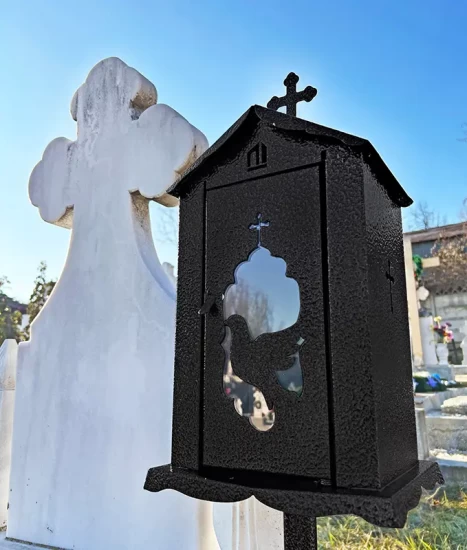 Felinar metalic pentru cimitir, GRS F6N, vopsit electrostatic negru, cu picior