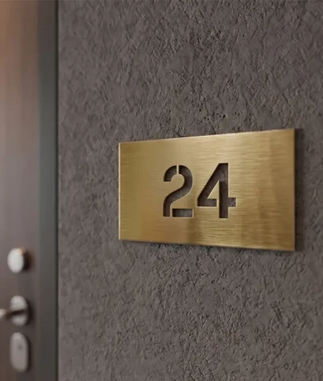Plăcuță din alamă pentru numerotare apartamente, model A2
