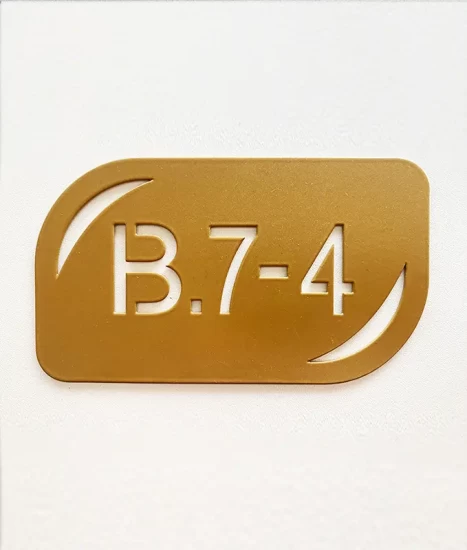 Plăcuță din tablă oțel pentru numerotare apartamente, model M1