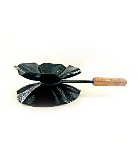 Cățuie din metal cu mâner din lemn pentru ars tămâie, GRS-K1N, negru, 56mm