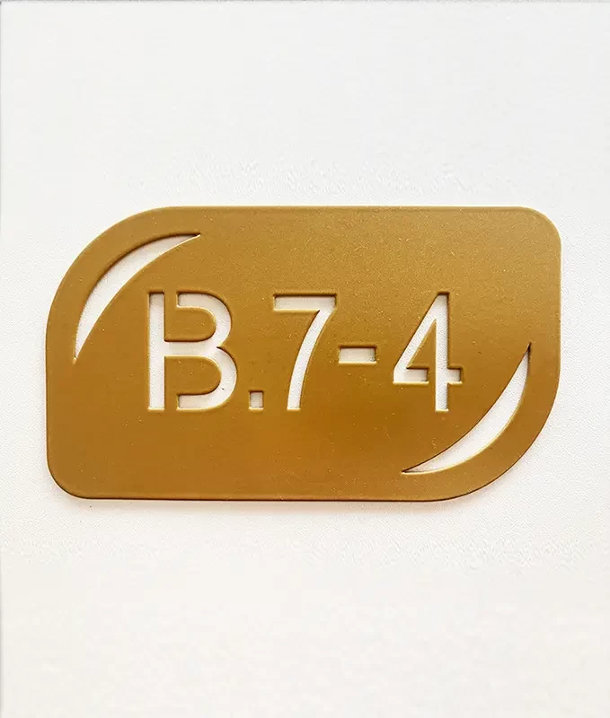 Plăcuță din tablă oțel pentru numerotare apartamente, model M1