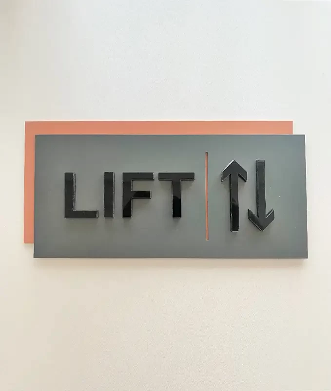 Plăcuță din aluminiu pentru signalistică blocuri, model S13
